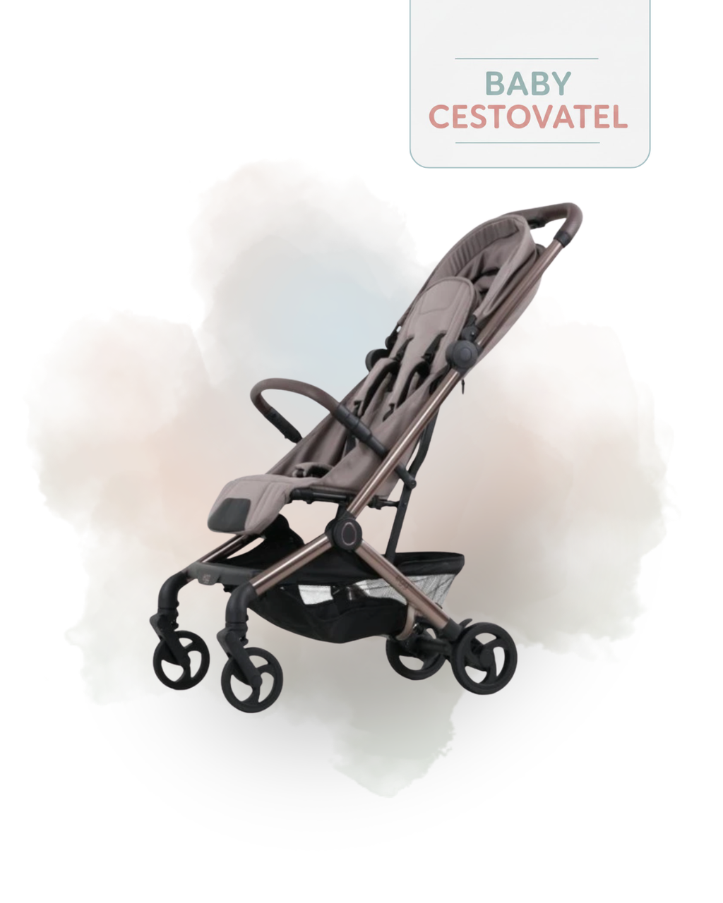 Detailní pohled z úhlu na pískový cestovní kočárek Egg Sky se sklopenou stříškou, ukazující vnitřní polstrování a konstrukci – Baby cestovatel.