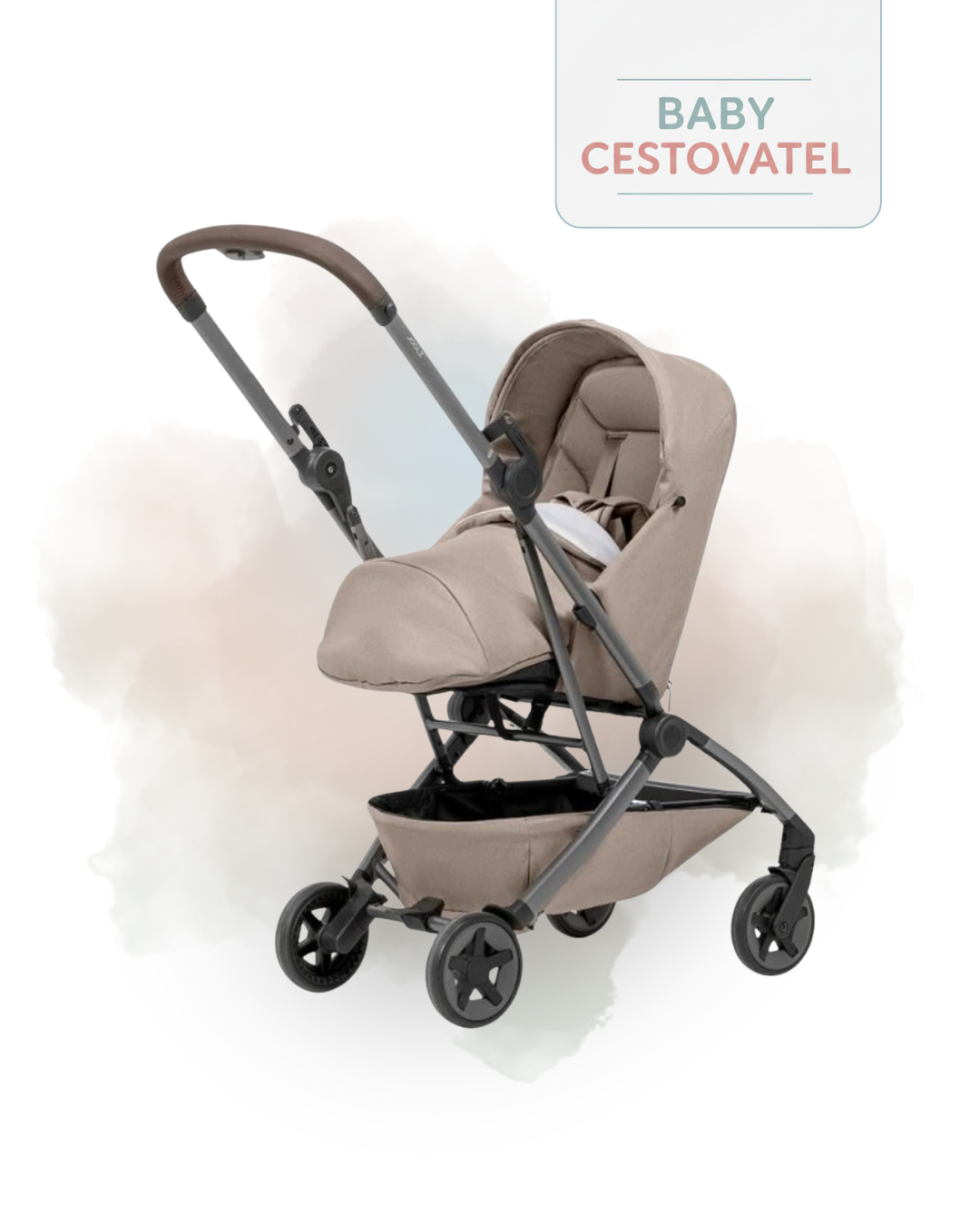 Pohled z úhlu na pískový cestovní kočárek Joolz Aer 2 v unikátní verzi Nest to Seat na jemném akvarelovém pozadí – Baby cestovatel.